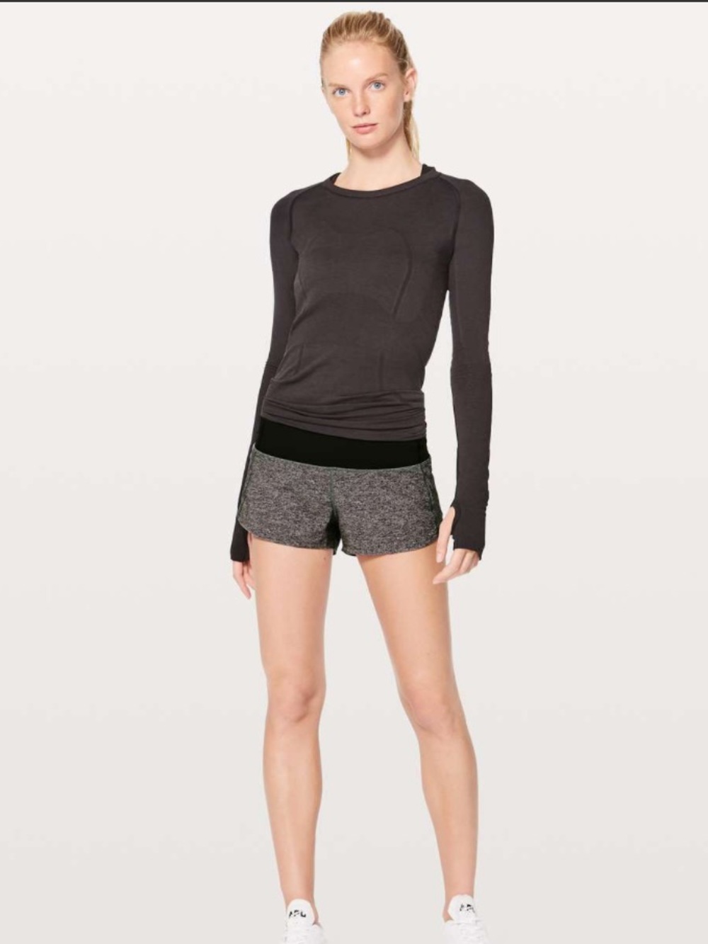 Lululemon Speed Up Short 2.5” in Heather lux multi black size 6